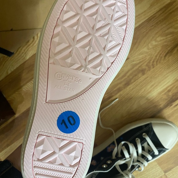 Butterfly High-Top Women's Sneakers - Black - Picture 3 of 4